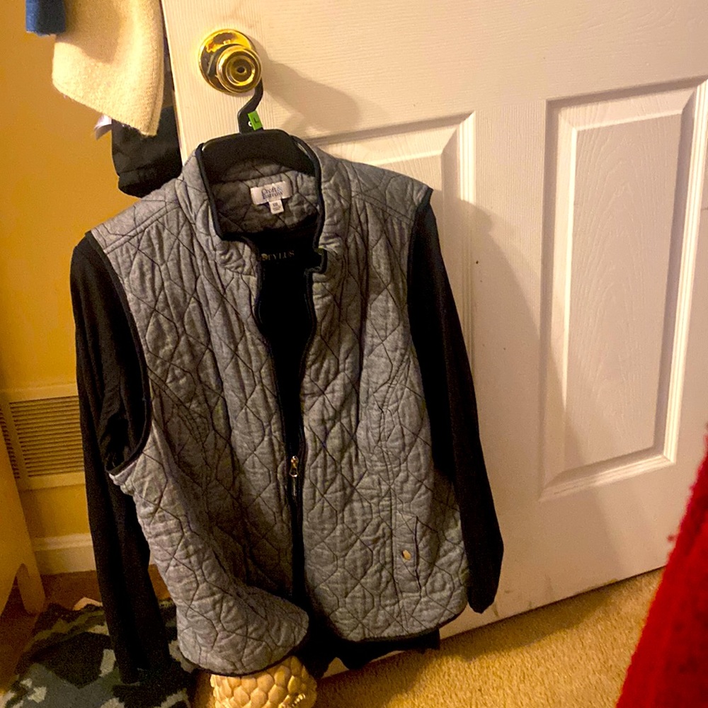 Vest shirt set